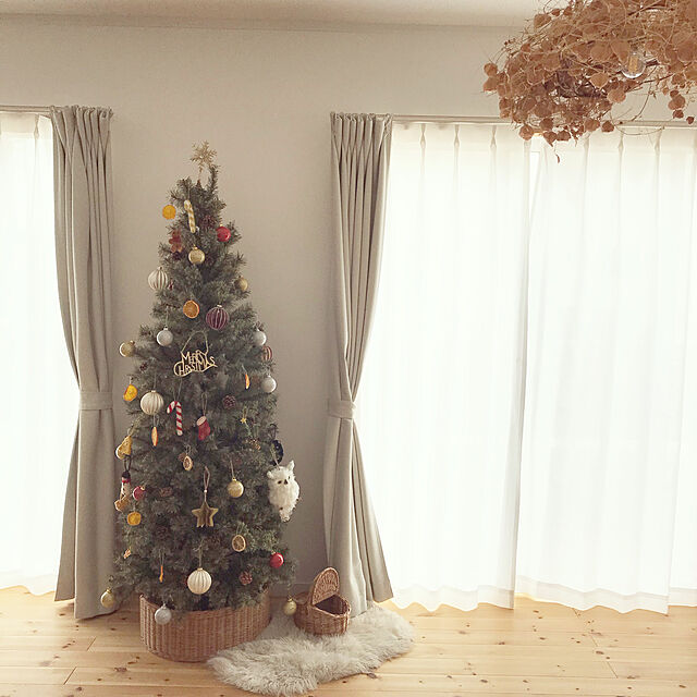 chu_meの-(studio CLIP/スタディオクリップ)クリスマスツリー足かくしバスケット/ [.st](ドットエスティ)公式の家具・インテリア写真