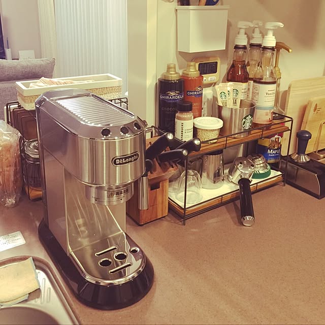 tsuru12のDeLonghi(デロンギ)-デロンギ(DeLonghi) エスプレッソ・カプチーノメーカー ブラック×シルバー 1L EC680Mの家具・インテリア写真