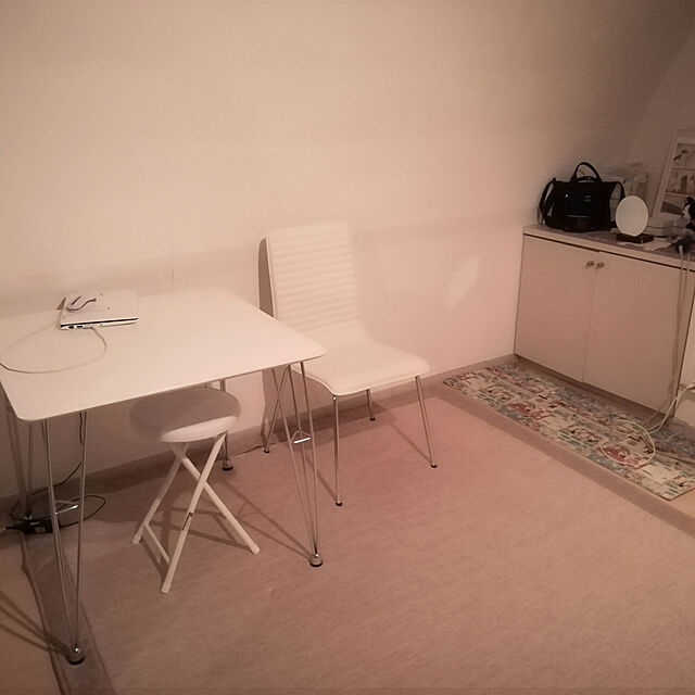 aaaaのニトリ-ダイニングテーブル(クーボ2 75 WH) の家具・インテリア写真