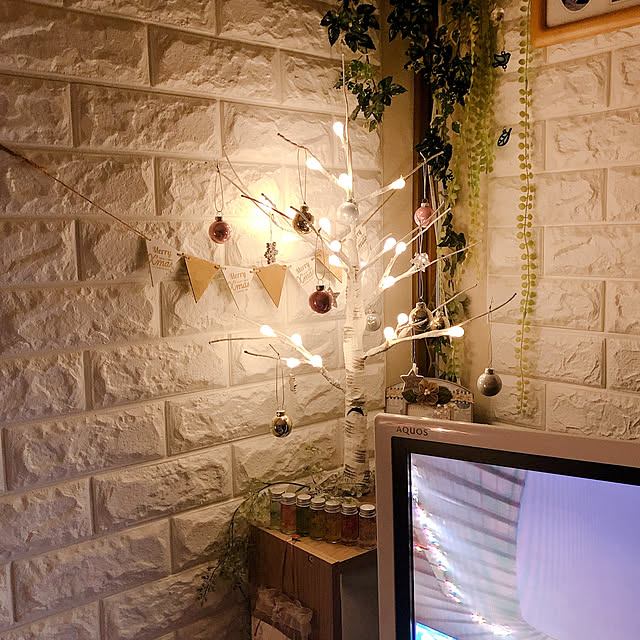 写真付きレビュー 壁紙 シール おしゃれ 背景シート 張り替え 70cm 77cm 10枚 白 レンガ 高級感 立体 3d Diy 立体 トイレ 北欧 補修 断熱 初心者 簡単 部屋の通販商品 口コミ情報 Roomclipショッピング