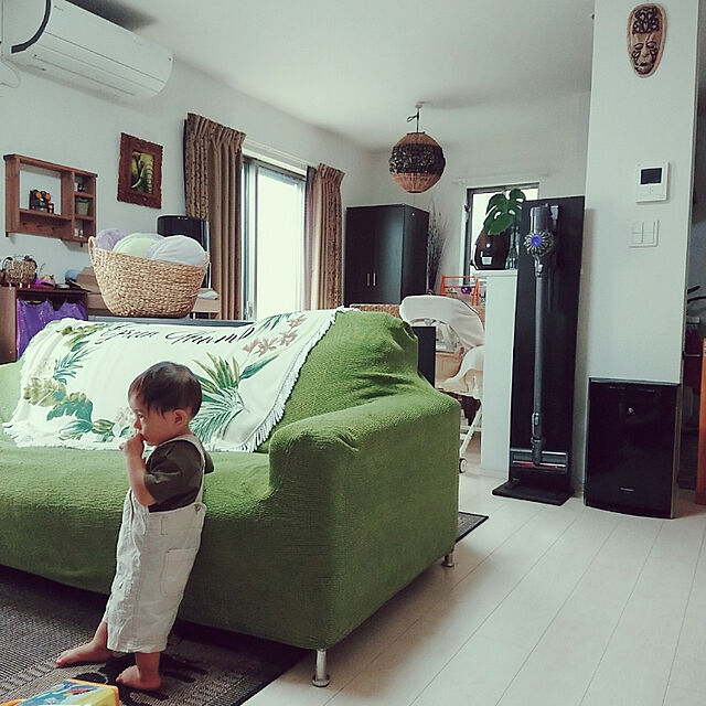 yuriの-おしゃれ な アジアン ラグ カーペット 240×330cm 約 6畳 ライトブラウン 通販 送料無料 サマーラグ 絨毯 じゅうたん エスニック 調 ラグマット カーペットの家具・インテリア写真