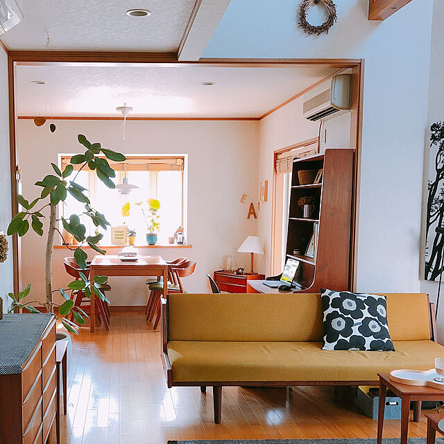 LOKKIの-マリメッコ marimekko クッションカバー 064163-030 ブラックの家具・インテリア写真