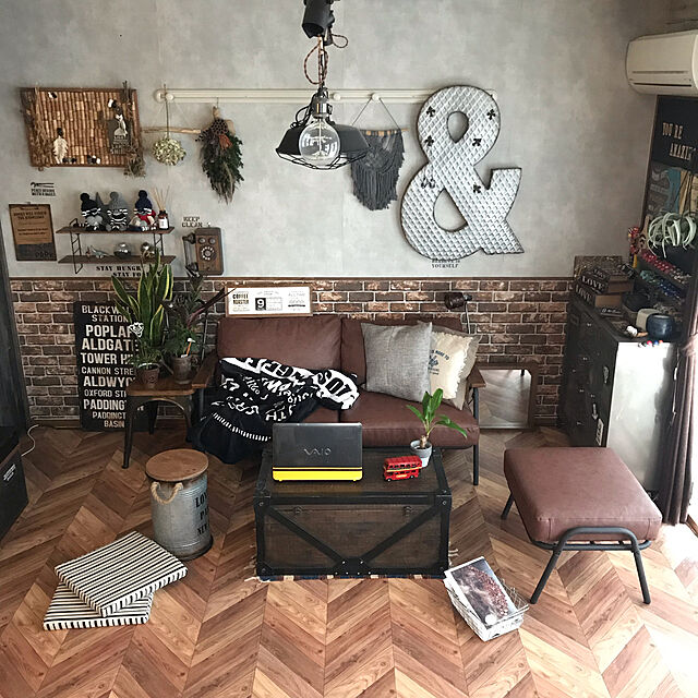 pippiの東谷-ボイド オットマン ブラウンの家具・インテリア写真