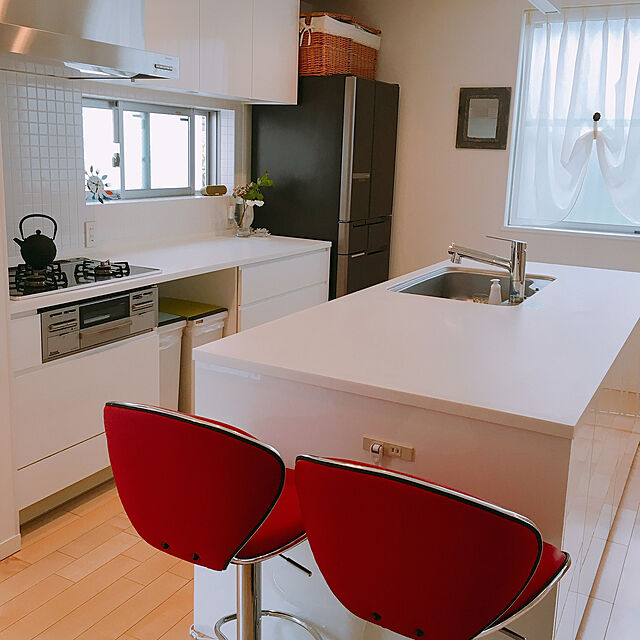 maamyukiのニトリ-カウンターチェア(マーユH-1290 RED) の家具・インテリア写真