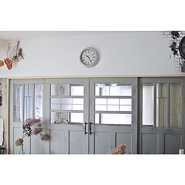 Purinの-シャビーホワイトのフレンチ掛け時計 フランスロゴ アンティーク 雑貨 掛け時計 ウォールクロック アンティーク風 シャビーシック antiqueの家具・インテリア写真