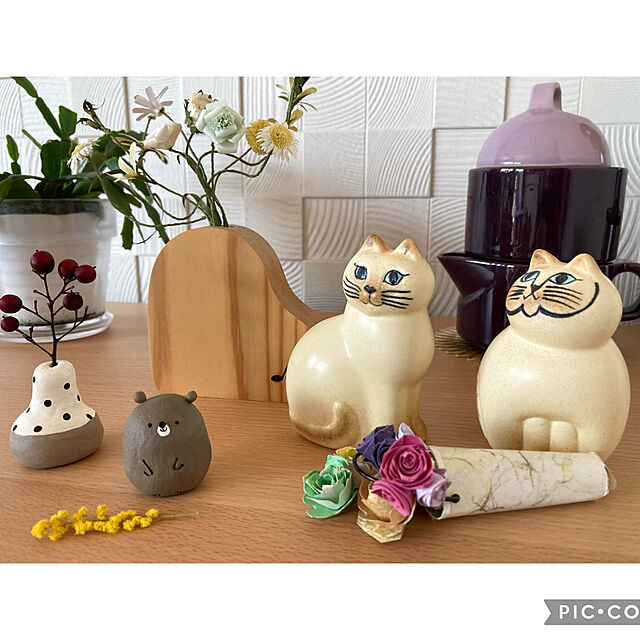 marukoの-リサラーソン（リサ・ラーソン）キャットマンズ ミニ(小） ホワイト 動物 LisaLarson（Lisa Larson）Cat Mans Mini 1150704(グレー・ブラウン) 猫・ネコ・陶器置物・北欧・オブジェの家具・インテリア写真