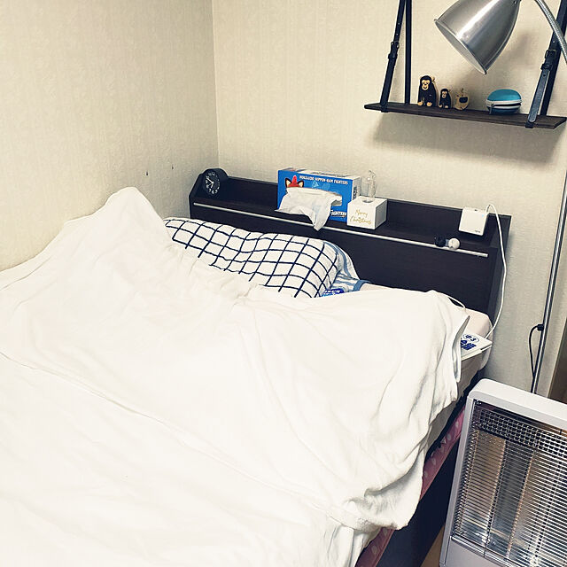 akimameのニトリ-シングル ベッドフレーム(アザン WH チェスト40) の家具・インテリア写真