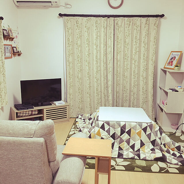 kanaのニトリ-天然木サイドテーブル(エンダ 4032 NA) の家具・インテリア写真