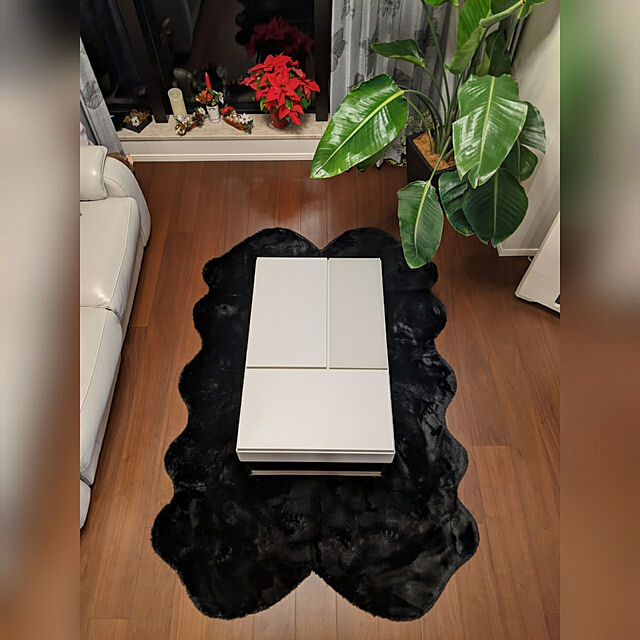 okapinのインテリアショップゆうあい-ムートンラグ ムートンフリース ムートン フェイクファー ふわふわラグ 約120×180cm （4匹サイズ） カーペット マット Mouton 絨毯 手洗い可能 短毛タイプ フェイク (Y)の家具・インテリア写真