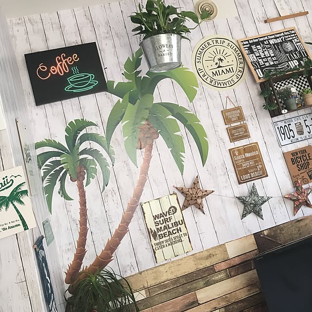 写真付きレビュー ウォールステッカー 木 海 ツリー 植物 ヤシの木 シール 鳥 南国 おしゃれ カフェ ステッカー ビーチ 夏 葉 ハワイ 西海岸 サーフ グリーン 海辺 緑 ヤシの葉 文字 窓ガラス 風景 大きい ウオールステッカー 壁紙 カモメ 子供部屋 景色 リビング