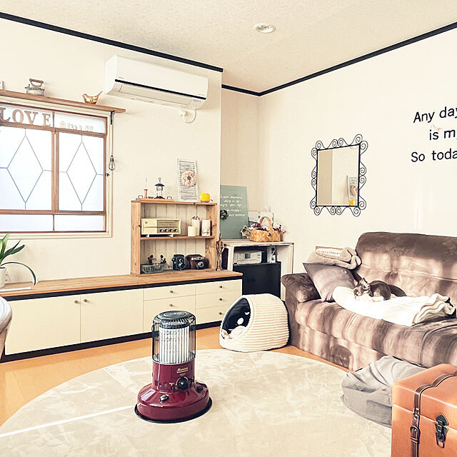 takaのイケヒコ・コーポレーション-ラグ カーペット 円形 『ピオニー』 ブラウン 約185cm丸 (ホットカーペット対応) 9810845の家具・インテリア写真