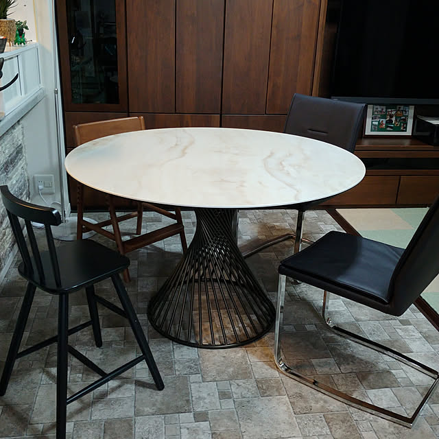 カリガリス 円形ダイニングテーブル VORTEX ヴォルテックス セラミック天板