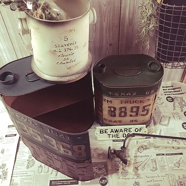 ill-rieの-ナンバープレート オイル缶 レターボックスの家具・インテリア写真