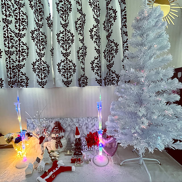 写真付きレビュー クリスマスツリー 180 スリム Led ファイバー おしゃれ シンプル ファイバーツリー Ledライト イルミネーション ツリー クリスマスライト クリスマスの通販商品 口コミ情報 Roomclipショッピング