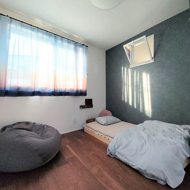 Maroのベルメゾン-[ベルメゾン] レースカーテン 朝焼けの空を映した ボイルカーテン 約100×198（2枚）の家具・インテリア写真