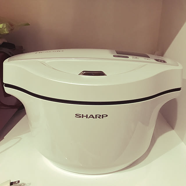 hiromamaの-KN-HW24F-W シャープ 水なし自動調理鍋　2.4L　ホワイト系 SHARP　ヘルシオホットクック [KNHW24FW]の家具・インテリア写真