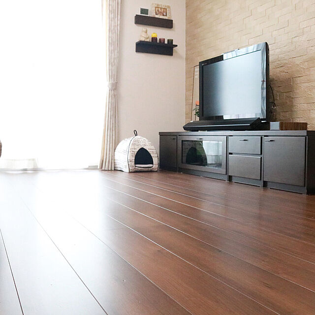 ariの-ポスター 北欧 アルテック キキ ラウンジチェア 50×70cm【ギフト】の家具・インテリア写真