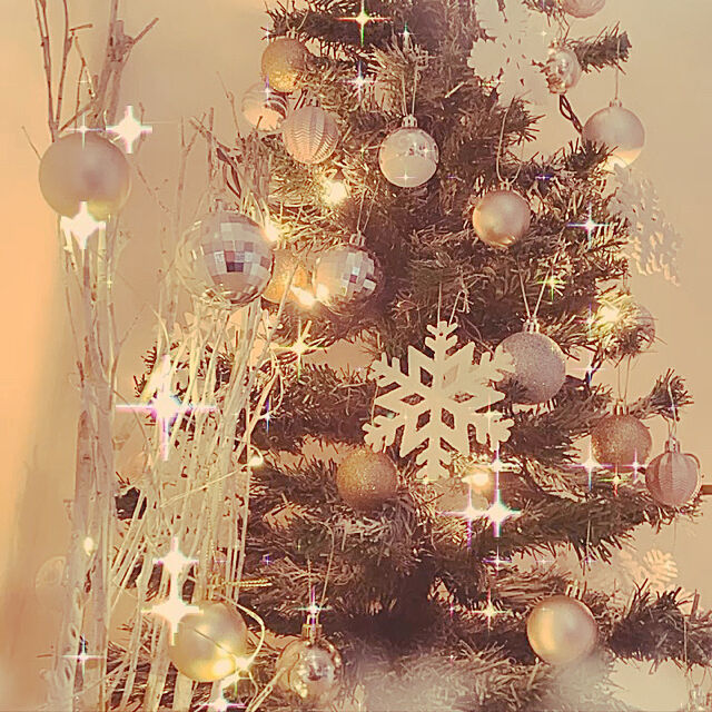 39の-CCINEE 10CM スノーフレーク 12個 クリスマス　装飾 雪の結晶　キラキラ オーナメント 手芸 デコレーション パーツ ラメ（白）の家具・インテリア写真