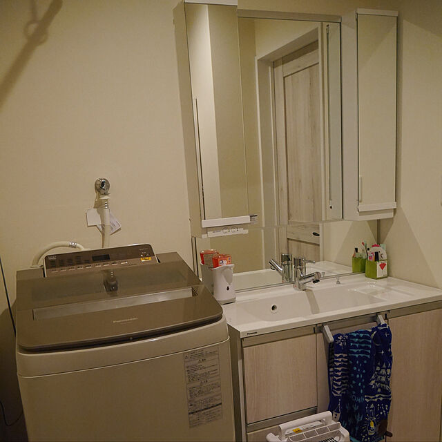 PEKOの-【送料無料】PANASONIC NA-FA90H5-N シャンパン [簡易乾燥機能付洗濯機（9kg）]の家具・インテリア写真