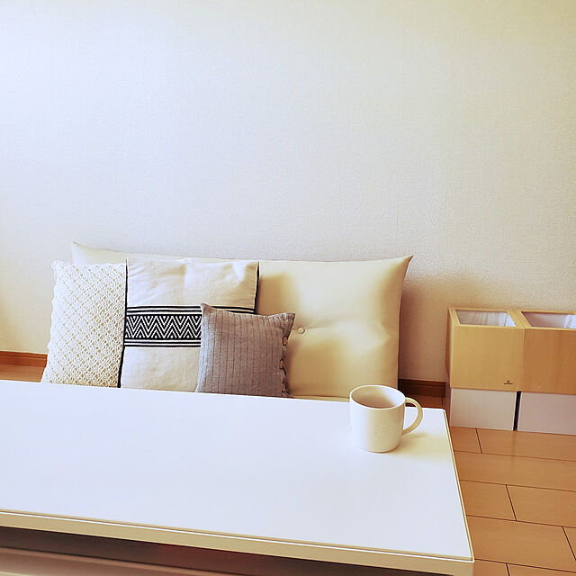 naoのイケア-IKEAコーヒーテーブル リバーシブルテーブルトップNYBODAホワイト/グレー120x40x40 cm送料￥750!代引き可の家具・インテリア写真