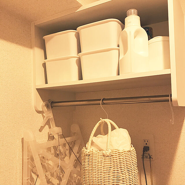 yunaのIKEA (イケア)-ＩＫＥＡ/イケア BYSA ：物干し用ハンガー 洗濯バサミ38個付き 透明 （202.879.54）の家具・インテリア写真