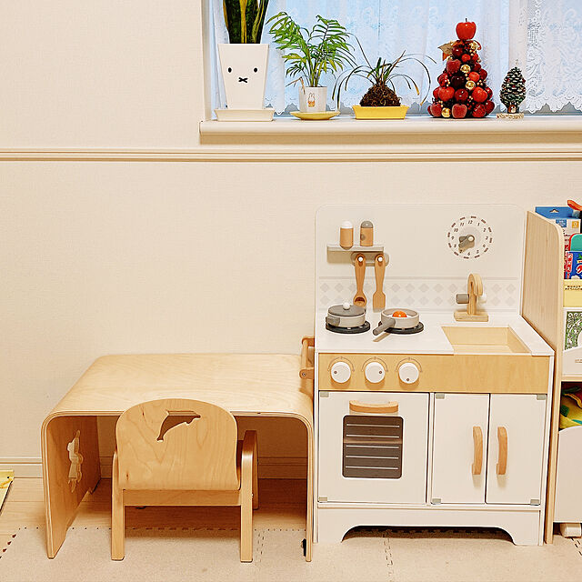 rabi3399のMAMENCHI-「組立済・セット買い」MAMENCHI サイズ大きめな木製テーブル クマと選べる木製チェアナチュラル1脚 (クマ椅子ナチュラル)の家具・インテリア写真