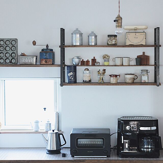 manaのデロンギ・ジャパン-デロンギ 「エスプレッソマシン兼用」コーヒーメーカー BCO410J‐W　（ホワイト）の家具・インテリア写真