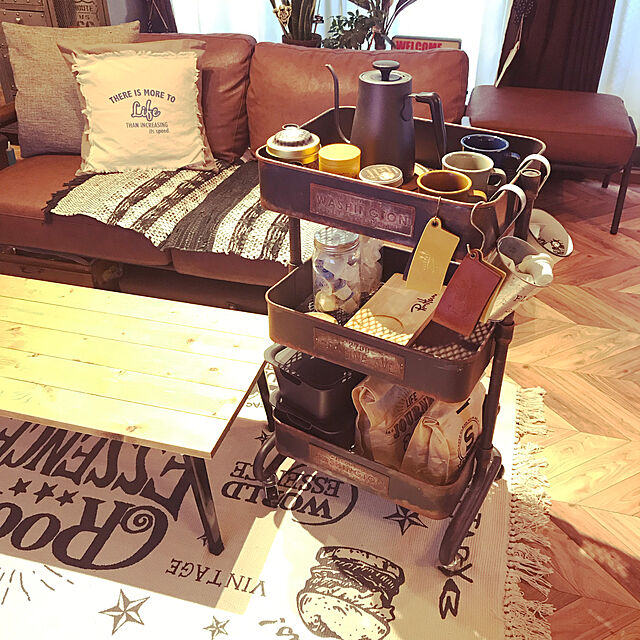 pippiの東谷-ボイド オットマン ブラウンの家具・インテリア写真