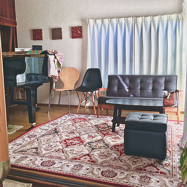 spica_mのサヤンサヤン-サヤンサヤン ダマスク柄 ラグマット 155 シェニール ゴブラン織 200x200 2畳 レッドの家具・インテリア写真