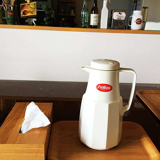 usa.momoの-helios 卓上魔法瓶 Basic 1.0L ベーシック Vacuum Jug　【ヘリオス デザイン雑貨 コーヒー 紅茶 日本茶 緑茶 ドイツ製 保温 魔法ビン ダイニング】の家具・インテリア写真