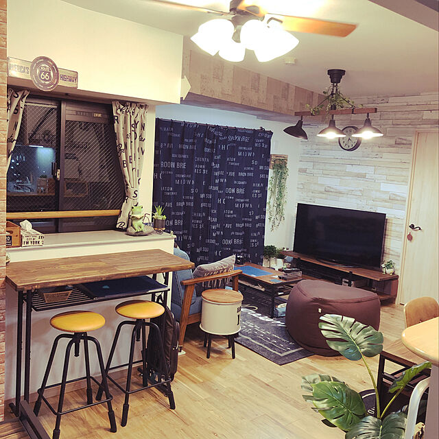 kenTaroのニトリ-遮光2級カーテン(バスロール 100X178X2) の家具・インテリア写真