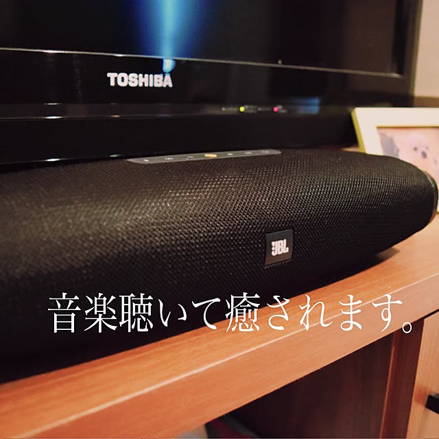 GENBOYの-【送料無料】 JBL ブルートゥース対応 コンパクトTVスピーカー　BOOST TVの家具・インテリア写真