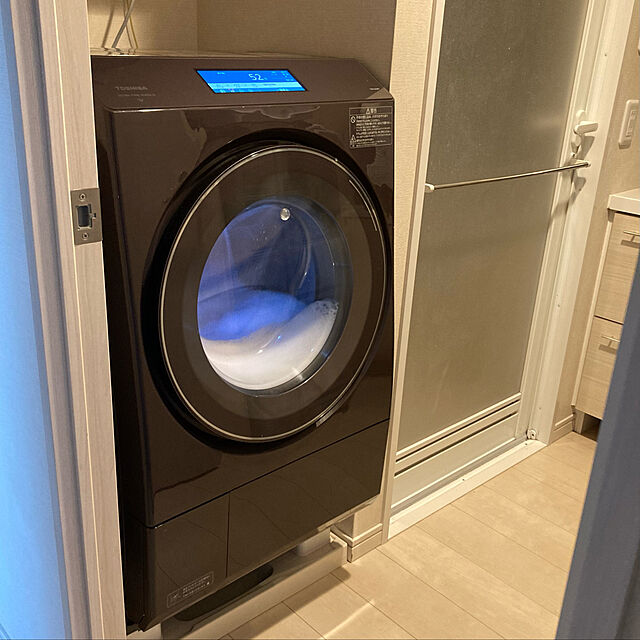 junconbの-東芝｜TOSHIBA ドラム式洗濯乾燥機 ZABOON（ザブーン） ボルドーブラウン TW127XP1LT [洗濯12.0kg /乾燥7.0kg /ヒートポンプ乾燥 /左開き]の家具・インテリア写真