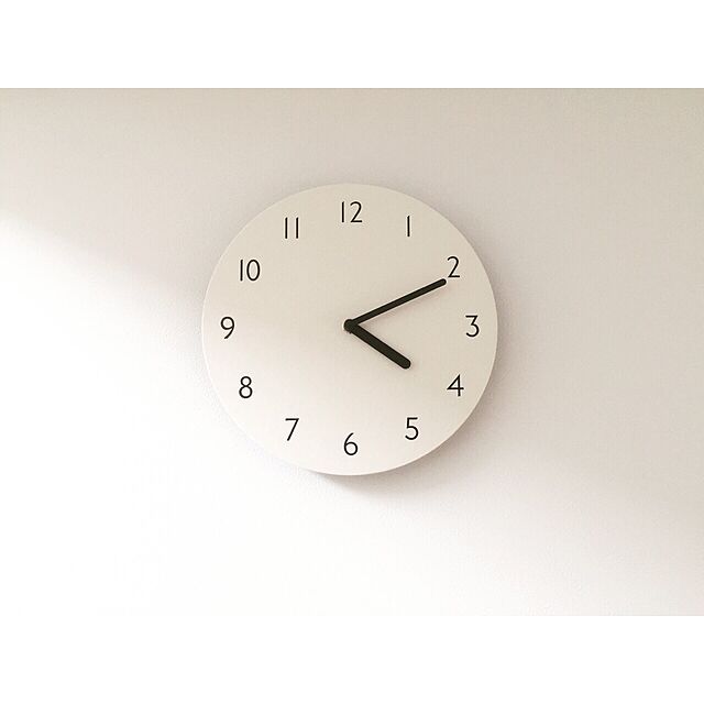 SIMPLEの-【送料無料】SANDWICH CLOCK　サークル シンプルで軽〜い壁掛け時計/おしゃれ/モダン/北欧の家具・インテリア写真