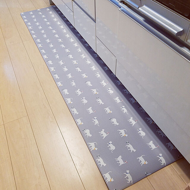 Yumiのニトリ-お手入れ簡単 水拭きできる キッチン用クッションフロアマット(ネコ 45X220) の家具・インテリア写真