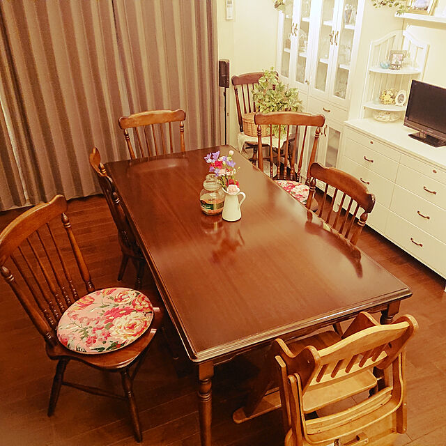 sakusakuの-カリモク　ダイニングテーブル/コロニアル　食堂テーブル　幅1800mm DC6300JKの家具・インテリア写真