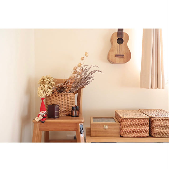 maipoのNORDIKA nisse ノルディカ ニッセ-NORDIKA nisse ノルディカ ニッセ クリスマス 木製人形 (ギターを持ったサンタ / レッド / NRD120068)の家具・インテリア写真