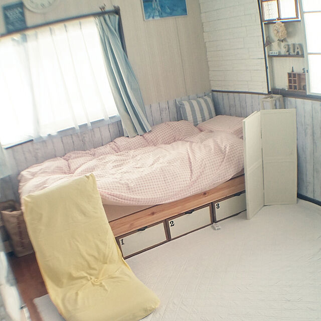 dolphin24の-リメイククッションシート　70×9．5cm　シールタイプ　ホワイト　［形指定不可］の家具・インテリア写真