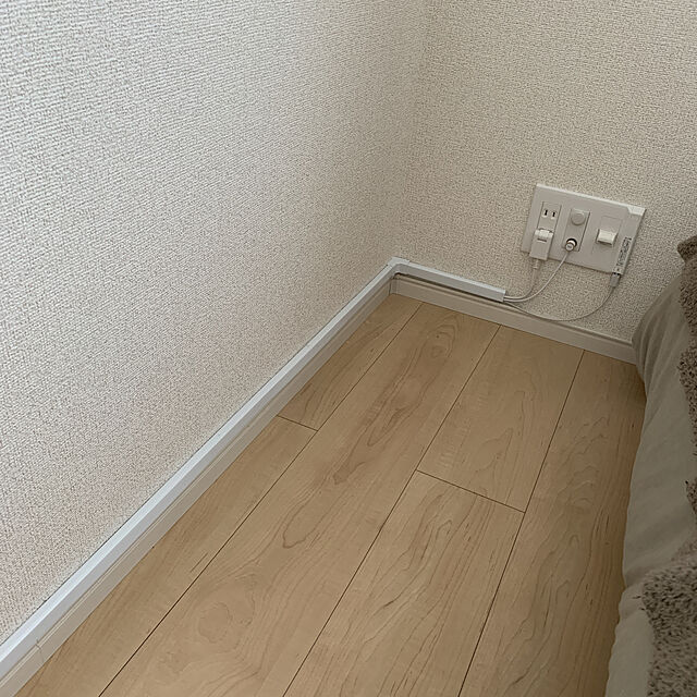 tttcdhiryの-エレコム フラットモール 壁/床用 ケーブルカバー 配線カバー 配線モール ホワイト 1m 幅22mm LD-GAF2/WHの家具・インテリア写真