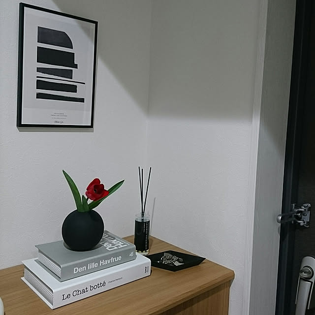 bary.minamiの-STILLEBEN | PIECES (BY ATELIER CPH) | A4 アートプリント/ポスター【北欧 デンマーク スティルレーベン シンプル おしゃれ】の家具・インテリア写真