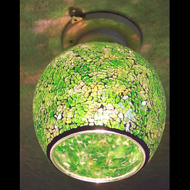 okitegamiのAmpoule-Ampoule シーリングライト 照明 おしゃれ E17 1灯 モザイクガラス ダイニング 玄関 トイレ カフェ レトロ 間接照明 カラフル 赤 青 黄 ステンドグラス モザイク ミフリマ 20139の家具・インテリア写真