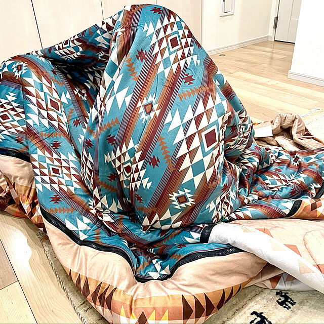 Poko.の萩原-3WAY クッションシュラフ 寝袋 ヴィンツ （クッション・シュラフ・こたつ布団）の家具・インテリア写真