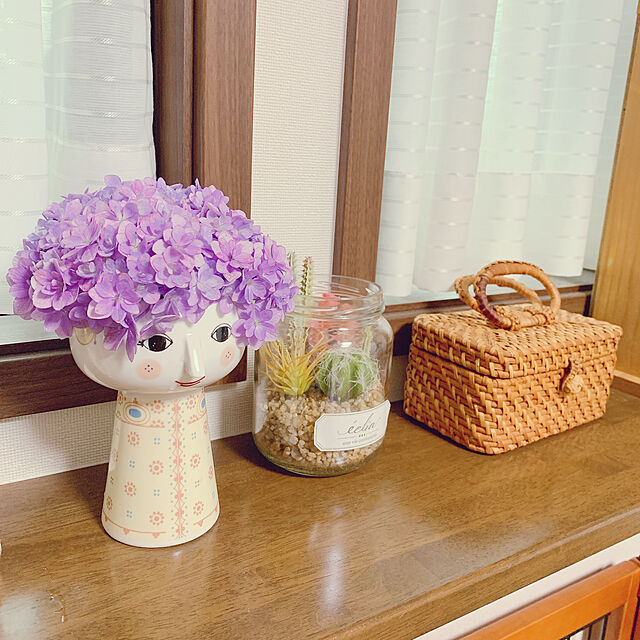 moco.nの-Bjorn Wiinblad Eva Vase soft yellow 花瓶 フラワーベース ビヨン ヴィンブラッド 磁器 ギフト ラッピング無料 日本正規代理店品の家具・インテリア写真
