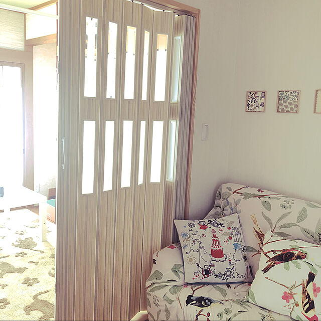moyuhiのユニテックパロマ-窓付パネルドア Lumie ルミエ 幅100cm×高さ196cm 木目アンティークホワイトの家具・インテリア写真