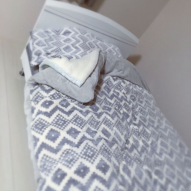 TYMY.Nの-ベッド シングルベッド すのこベッド フレーム ホワイト／ベッドフレーム シンプルデザイン 【ヘッドボードにアルミモールのアクセント！！】の家具・インテリア写真