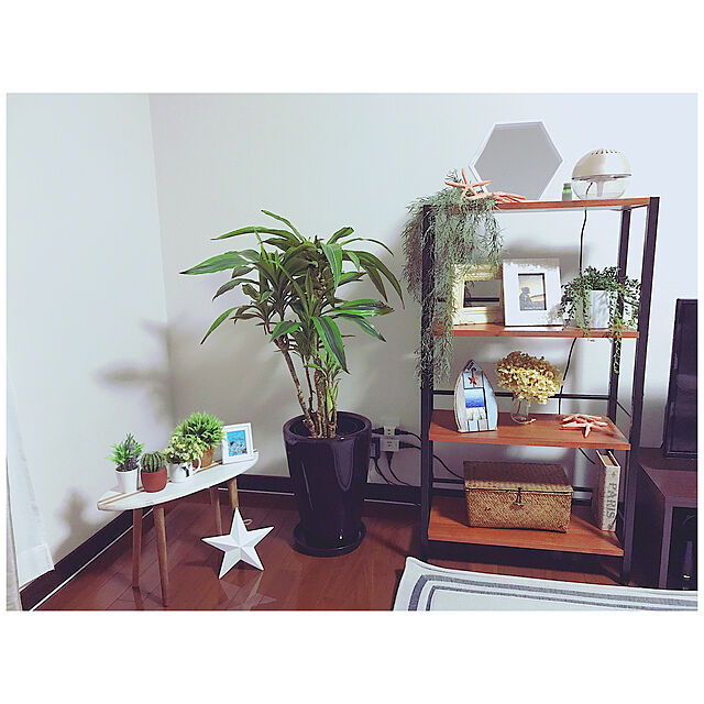 yuukoの-salut!(サリュ) サーフボードミニテーブルの家具・インテリア写真