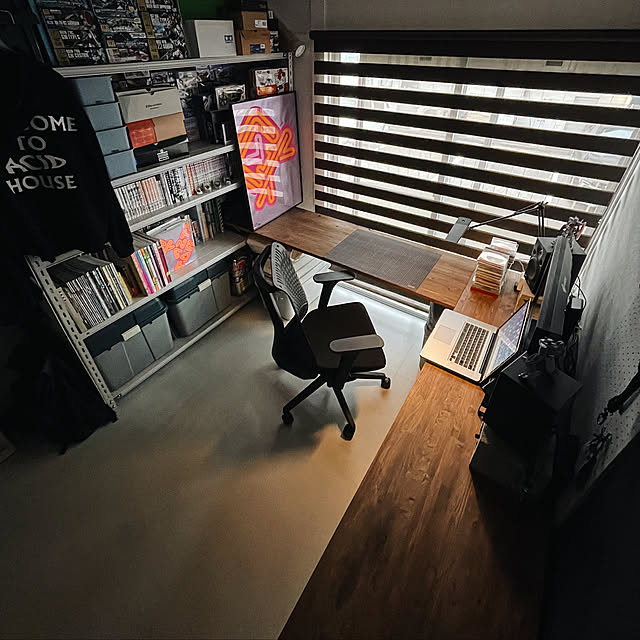 yuyuyuのスワン電器-LEDデスクライト LEDIC EXARM DIVA [ ブラック/クランプタイプ ] マット仕様の家具・インテリア写真