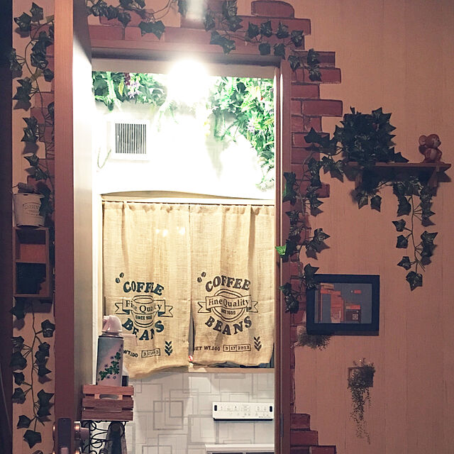 renova_sanのJPSOR-JPSOR フェイクグリーン 人工観葉植物 アイビー 造花 24本 壁掛け インテリア 結婚式 グリーン ウォール デコレーション 植物装飾の家具・インテリア写真