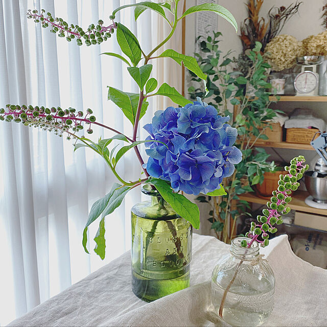 emiのスパイス-花瓶 おしゃれ ガラス フラワーベース VALENCIA リサイクルガラスフラワーベース SIETE 花器 スペイン製の家具・インテリア写真