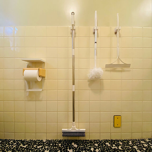 CQCR7の住友スリーエム(3M)-3M 両面テープ コマンド タブ はがせる 浴室用 Mサイズ 3枚 CMB-01の家具・インテリア写真